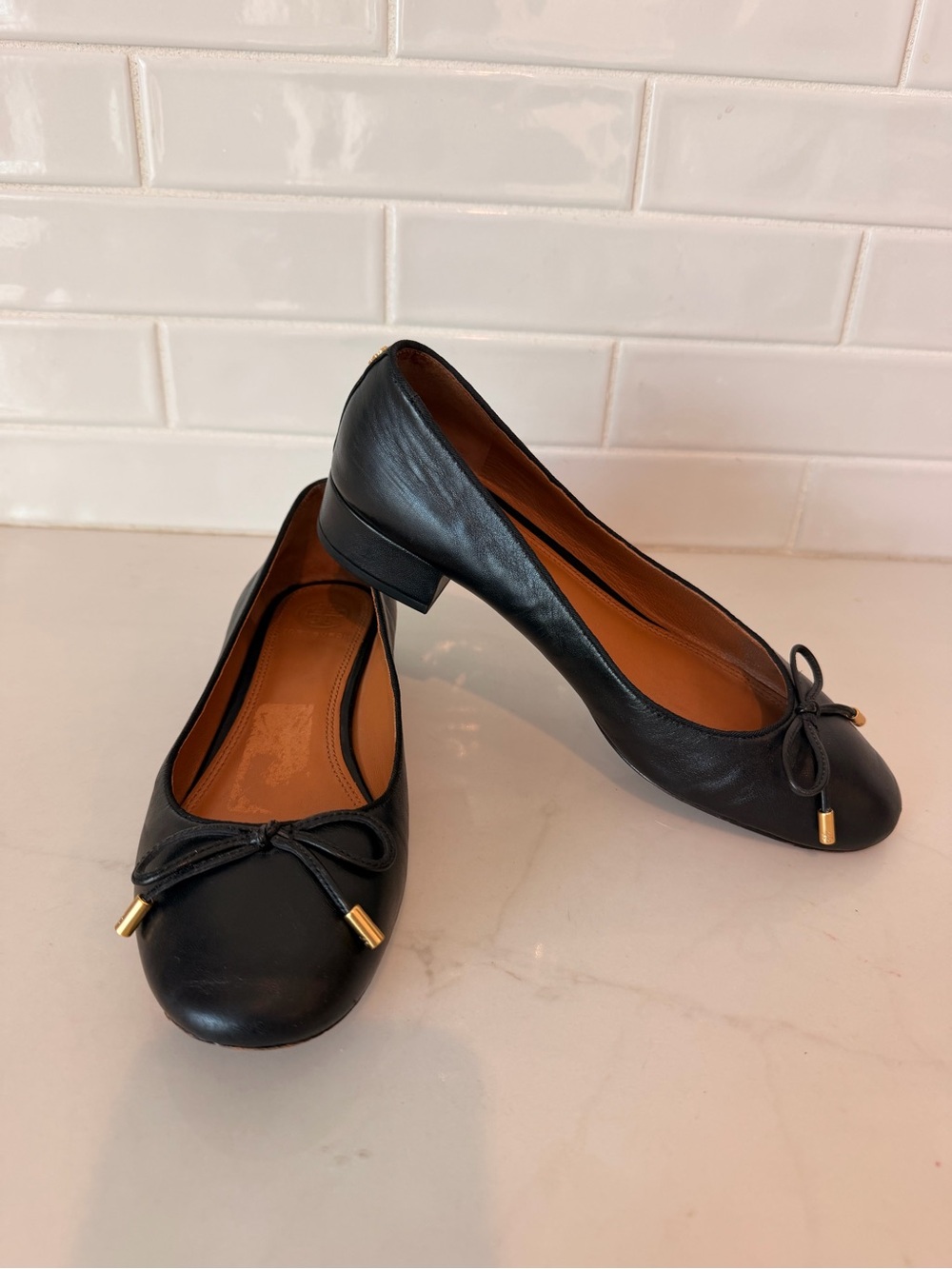 TORY BURCH BROOKE BOW 25MM BALLET IN PERFECT BLACK HEELS SIZE 7M - Picture 11 of 11